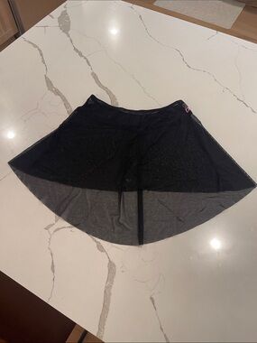 Yumiko ballet skirt size small black mesh